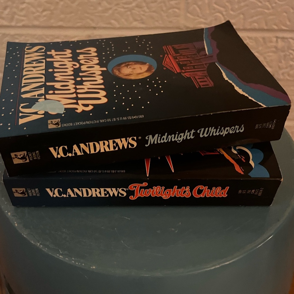 2 books of the series